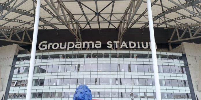 Αυτό-είναι-το-επιβλητικό-groupama-stadium-που-θα-φιλοξενήσει-το-μεγάλο-ματς-του-Ολυμπιακού