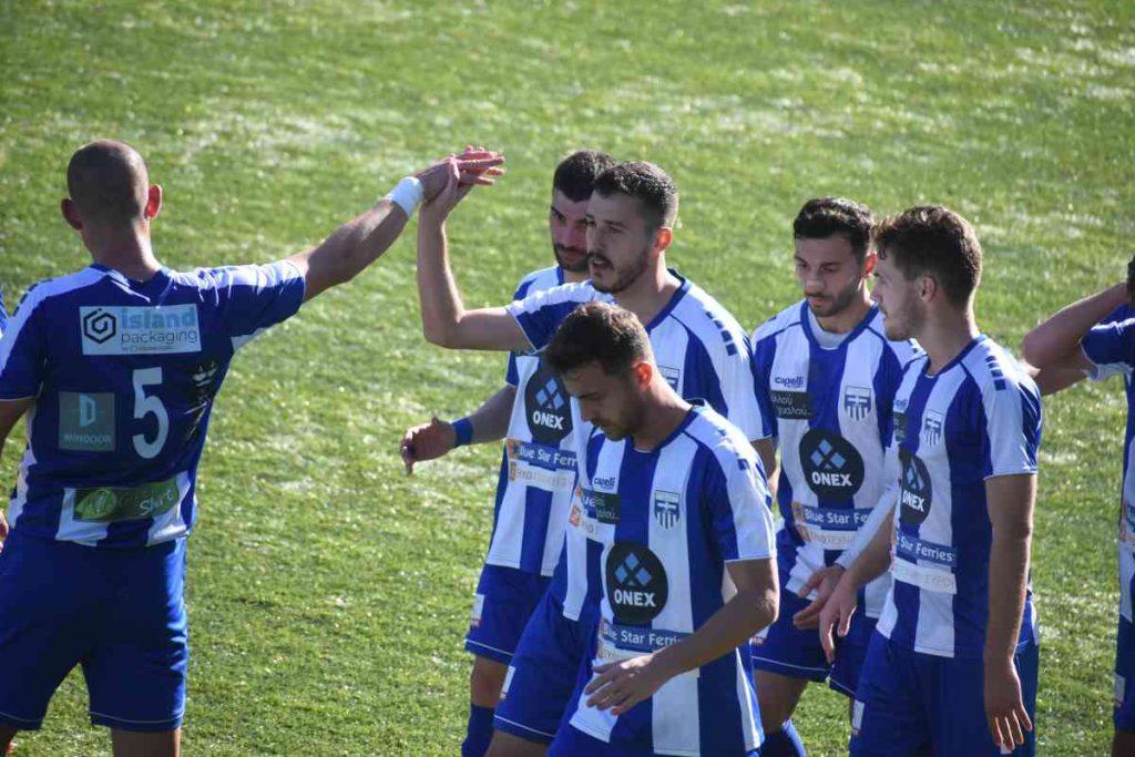 Ελλάς Σύρου: Πήρε Κόλα και Τσιαντούλα, κοντά και στον Χρήστου του Ολυμπιακού
